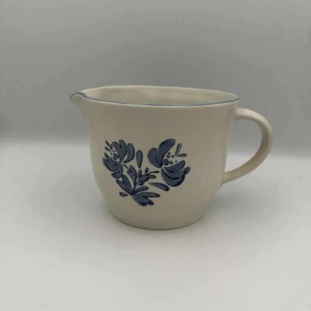 Vintage Pfaltzgraff Yorktown Closed Handled Oversized Batter Bowl Milk Pitcher